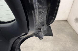 Malle/Hayon arriere PEUGEOT 208 1