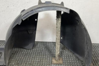 Pare boue avant gauche PEUGEOT 208 1 Photo n°1
