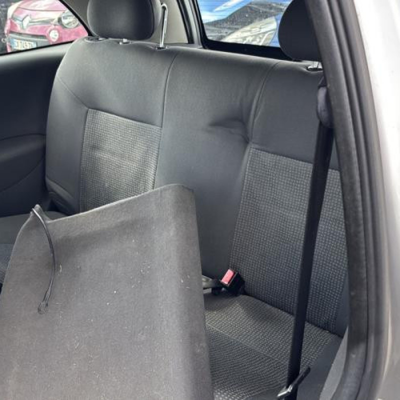 Pare choc avant OPEL CORSA C Photo n°19