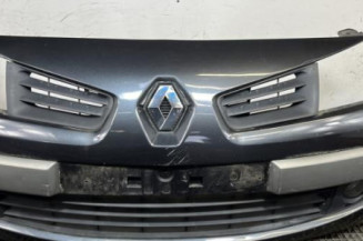 Pare choc avant RENAULT MEGANE 2 Photo n°1