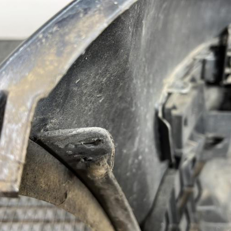 Pare choc avant RENAULT MEGANE 2 Photo n°7