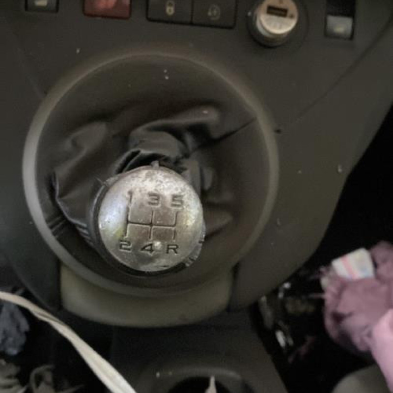 Boite de vitesses PEUGEOT PARTNER 2 Photo n°16