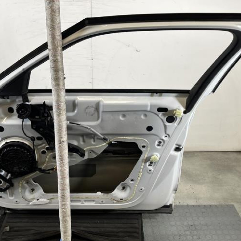 Porte avant droit DS DS5 Photo n°6