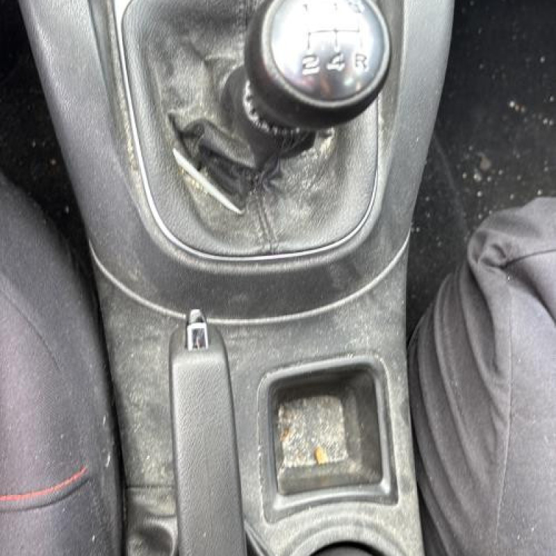 Pompe de direction CITROEN C4 2 Photo n°19