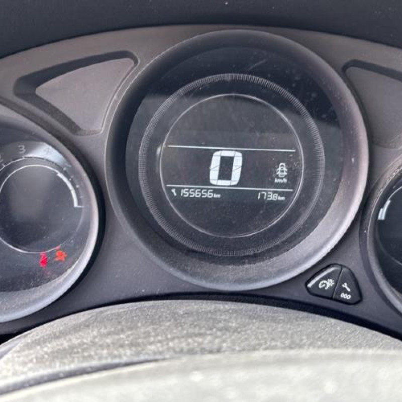 Pompe de direction CITROEN C4 2 Photo n°20