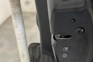 Porte arriere droit PEUGEOT 208 1