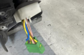 Porte avant droit PEUGEOT 208 1