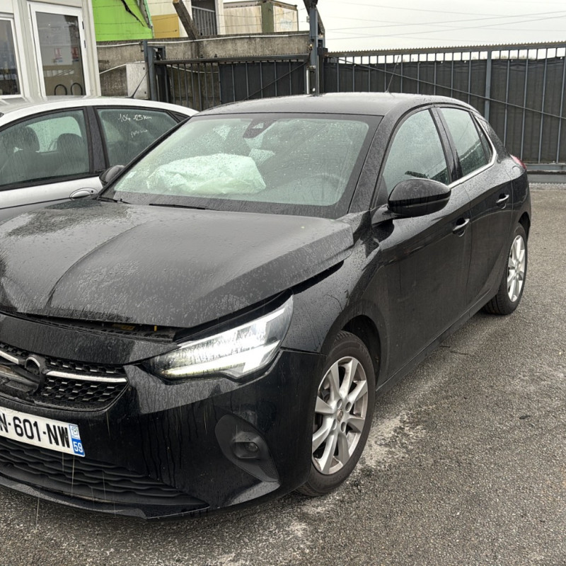 OPEL CORSA F PHASE 1 1.2i - 12V TURBO Photo n°1