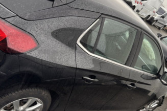 OPEL CORSA F PHASE 1 1.2i - 12V TURBO