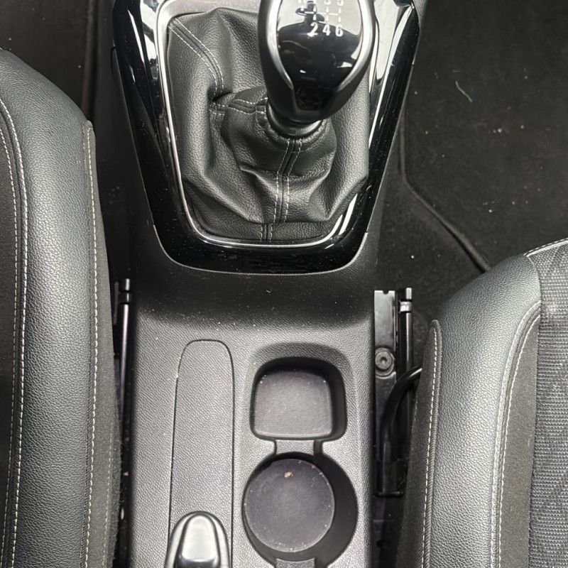 OPEL CORSA F PHASE 1 1.2i - 12V TURBO Photo n°16