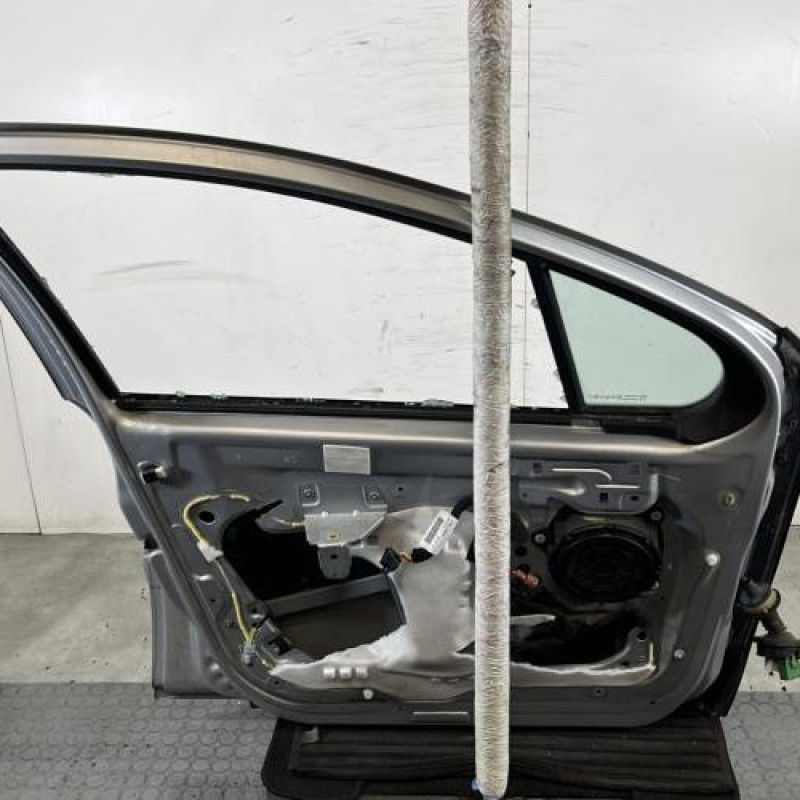 Porte avant gauche PEUGEOT 207 Photo n°4