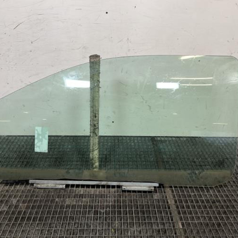 Vitre avant gauche RENAULT TWINGO 1 Photo n°1