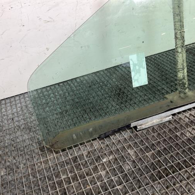 Vitre avant gauche RENAULT TWINGO 1 Photo n°2