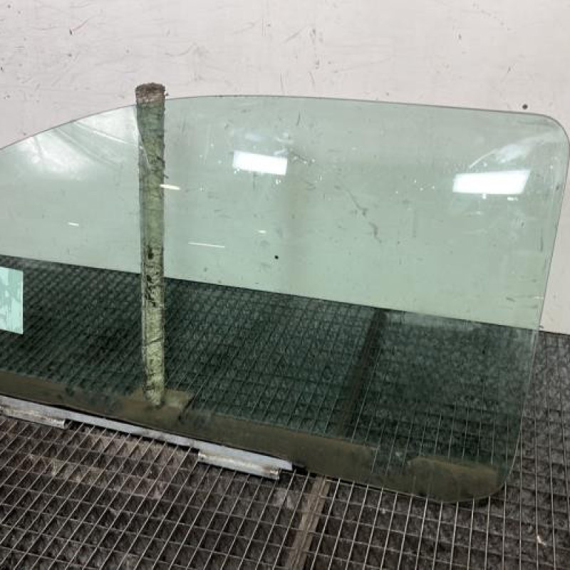Vitre avant gauche RENAULT TWINGO 1 Photo n°3