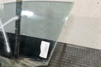 Vitre avant gauche MERCEDES CLASSE A 176