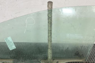 Vitre avant gauche KIA CEE-D 2 Photo n°1