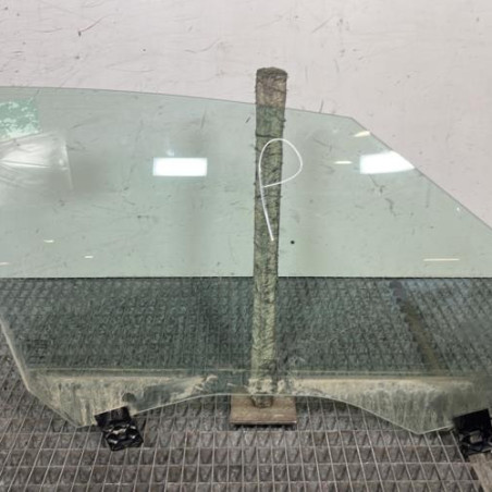 Vitre avant droit DS DS5 Photo n°1