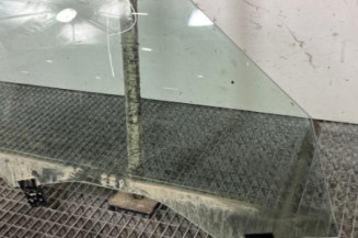 Vitre avant droit DS DS5