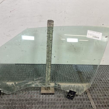 Vitre avant gauche DS DS5 Photo n°1