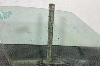 Vitre avant gauche DS DS5