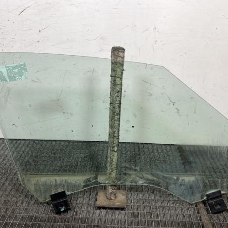 Vitre avant gauche DS DS5 Photo n°4