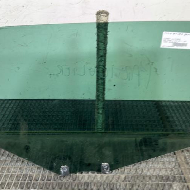 Vitre arriere gauche CITROEN DS5 Photo n°4