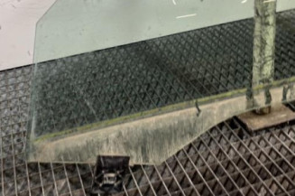 Vitre avant gauche CITROEN DS5