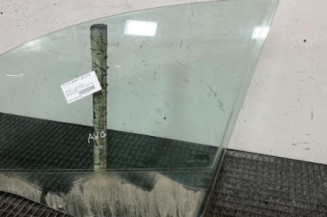 Vitre avant gauche RENAULT CLIO 4