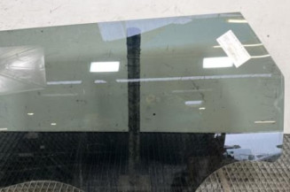 Vitre arriere gauche PEUGEOT 5008 2 Photo n°1