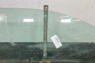 Vitre avant droit VOLKSWAGEN POLO 5 Photo n°1