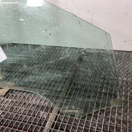 Vitre avant droit VOLKSWAGEN POLO 5