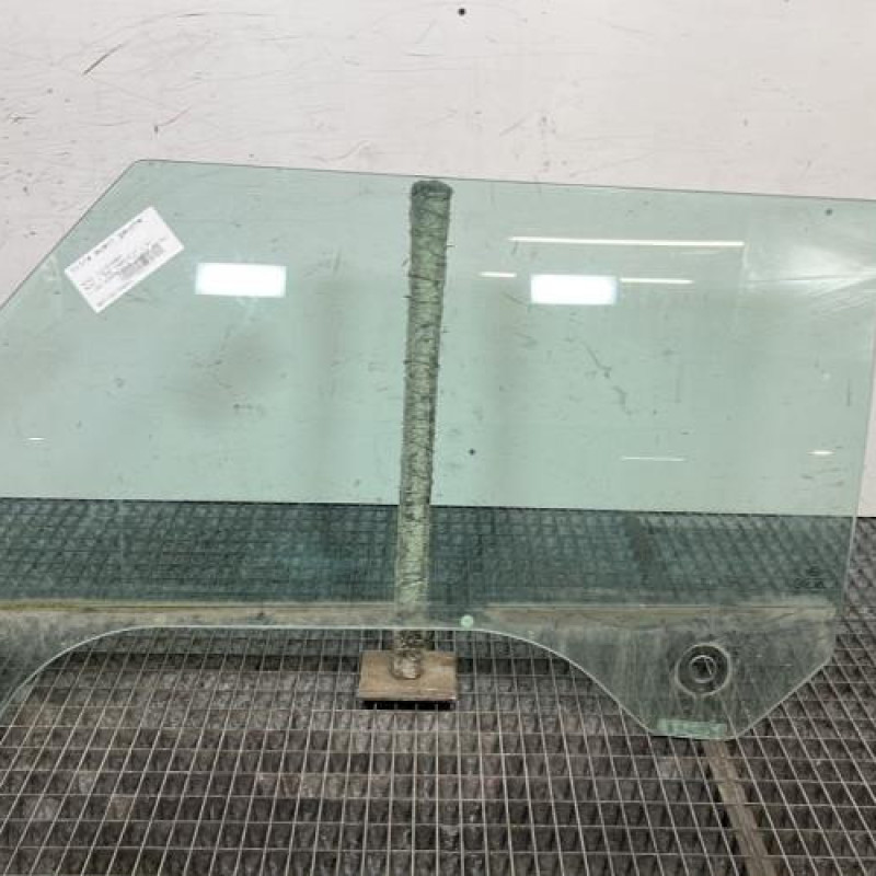 Vitre avant gauche MINI MINI 1 R52 Photo n°1