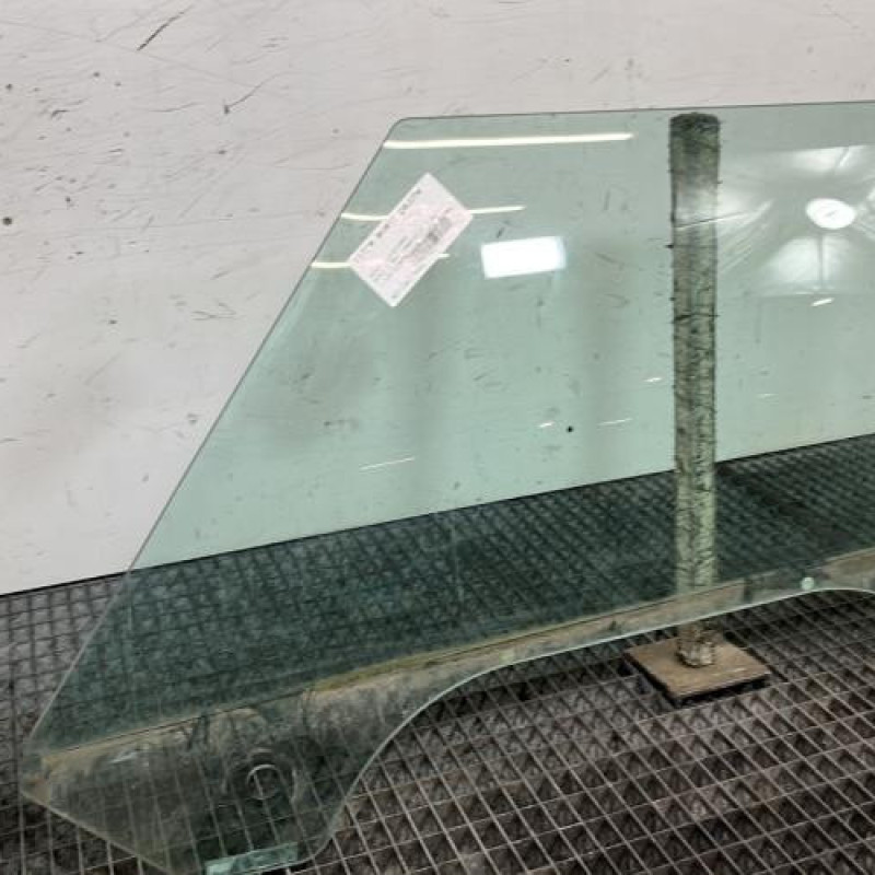 Vitre avant gauche MINI MINI 1 R52 Photo n°2