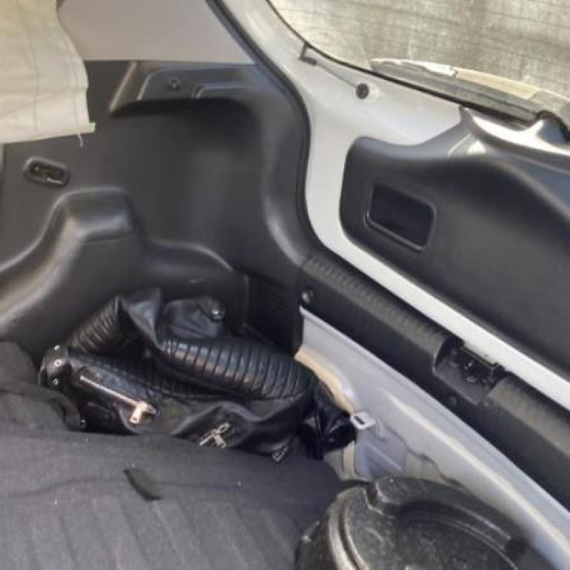 Eclairage de plafonnier HYUNDAI I 10 2 Photo n°12