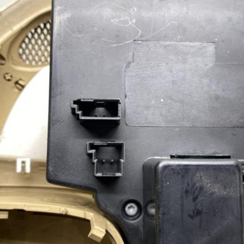 Eclairage de plafonnier MERCEDES CLASSE R 251 Photo n°7