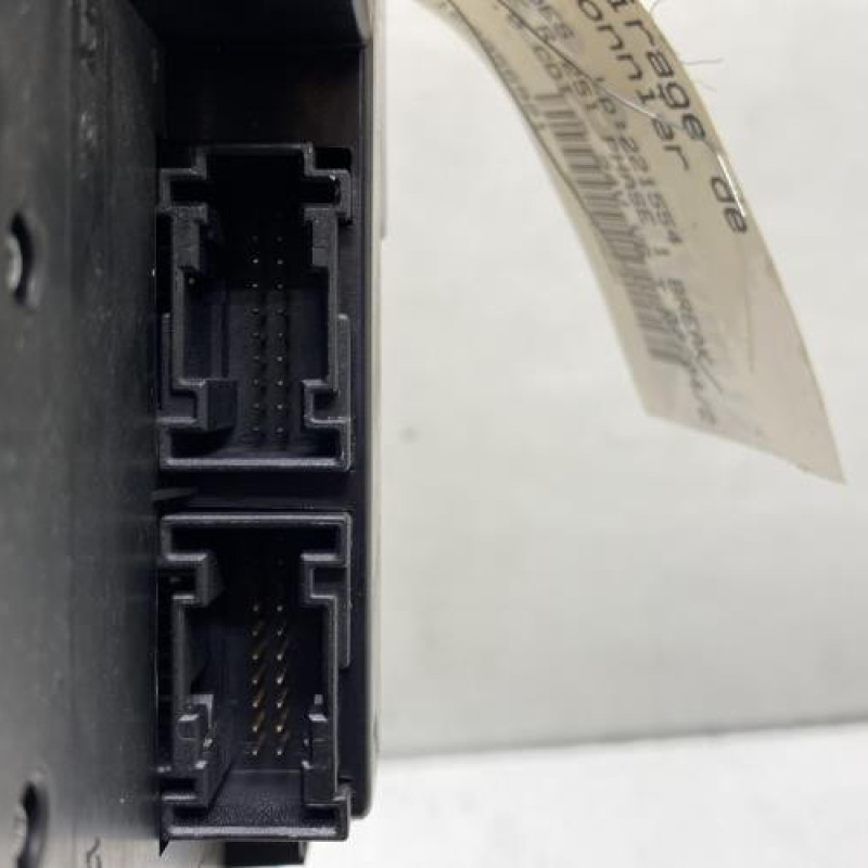 Eclairage de plafonnier MERCEDES CLASSE R 251 Photo n°8