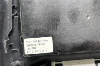 Eclairage de plafonnier PEUGEOT 2008 2