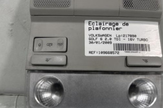 Eclairage de plafonnier VOLKSWAGEN GOLF 6 Photo n°1