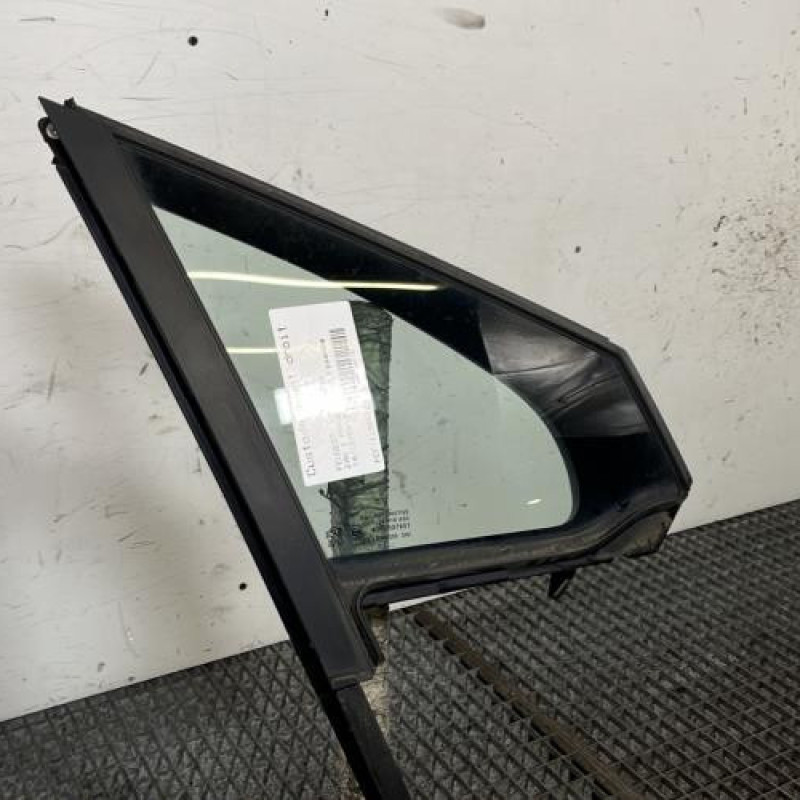 Custode avant droit (porte) PEUGEOT 208 1 Photo n°2