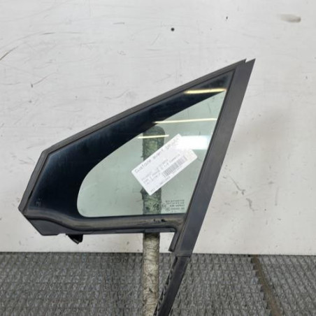 Custode avant gauche (porte) PEUGEOT 208 1 Photo n°1