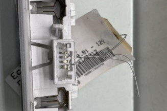 Eclairage de plafonnier RENAULT CAPTUR 1