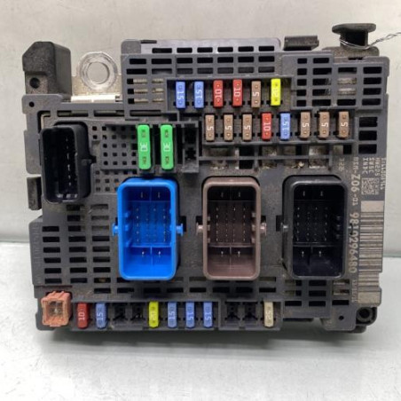 Boitier servitude moteur (BSM) PEUGEOT 508 1 SW Photo n°1