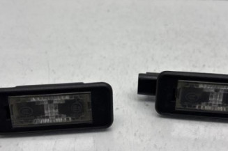 Eclairage de plaque PEUGEOT 208 1