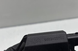 Eclairage de plaque PEUGEOT 208 1