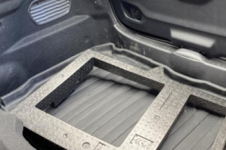 Eclairage de plaque PEUGEOT 208 1