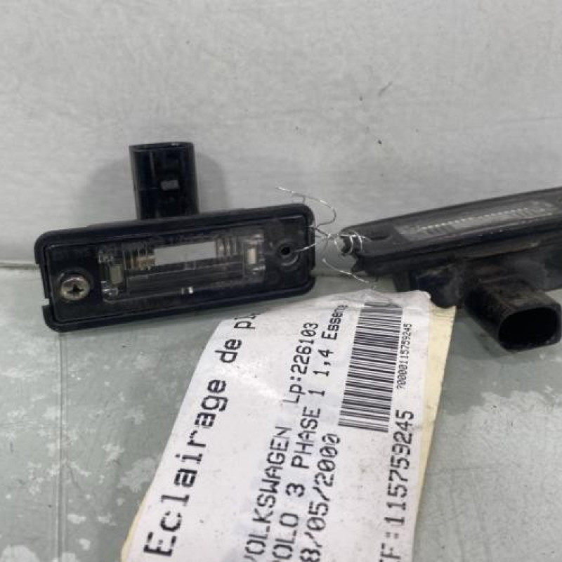 Eclairage de plaque VOLKSWAGEN POLO 3 Photo n°1