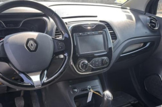 Eclairage de plaque RENAULT CAPTUR 1