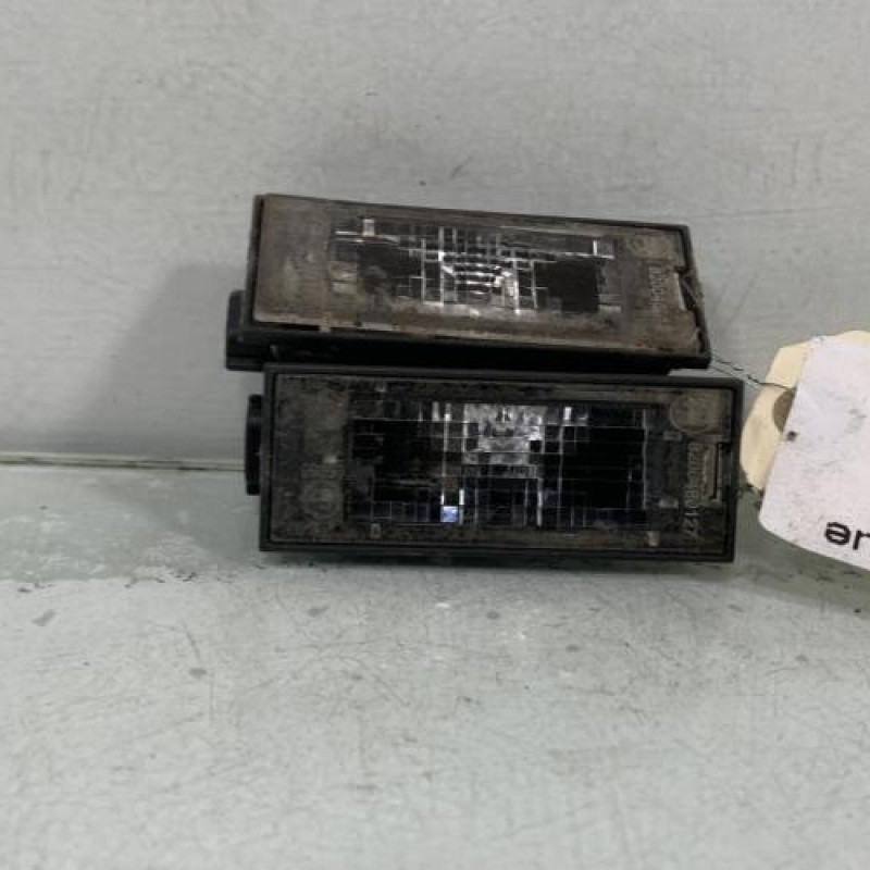 Eclairage de plaque RENAULT LAGUNA 3 Photo n°2