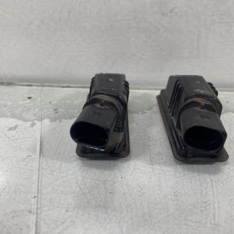 Eclairage de plaque VOLKSWAGEN GOLF 6 Photo n°3