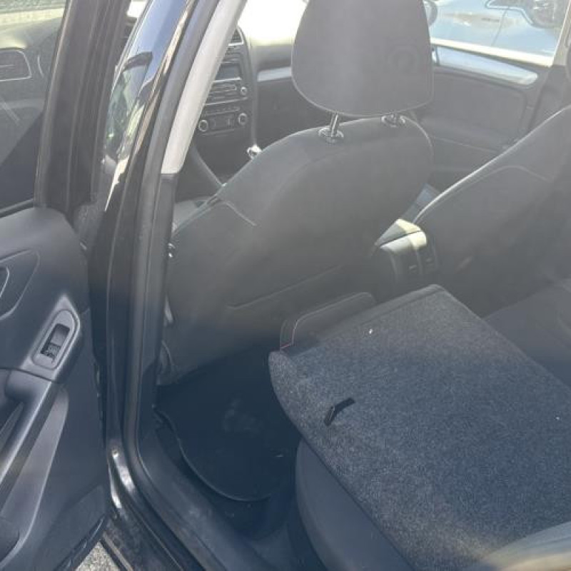 Eclairage de plaque VOLKSWAGEN GOLF 6 Photo n°18